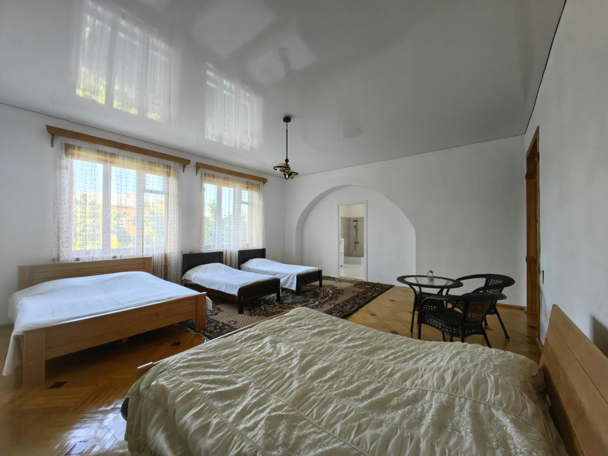 Guest House Metreveli Street 19 Khashuri Kültér fotó
