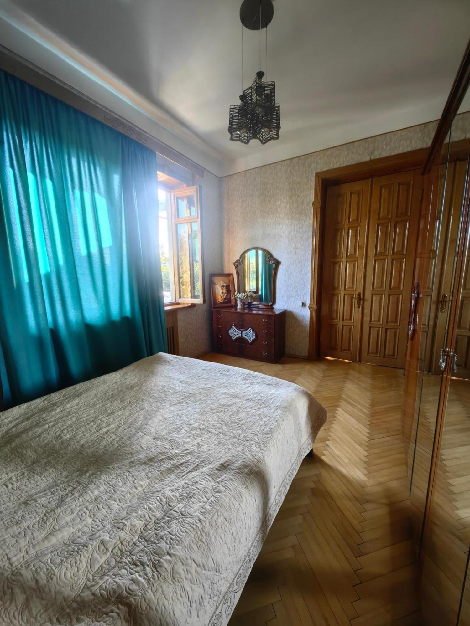Guest House Metreveli Street 19 Khashuri Kültér fotó